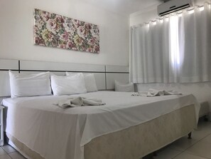 Casa familiar | Escritorio, cortinas blackout, wifi gratis y ropa de cama 