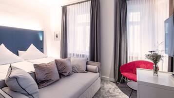 40-inch flat-screen TV with satellite channels, TV