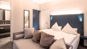 Ropa de cama de alta calidad y minibar con artículos gratuitos