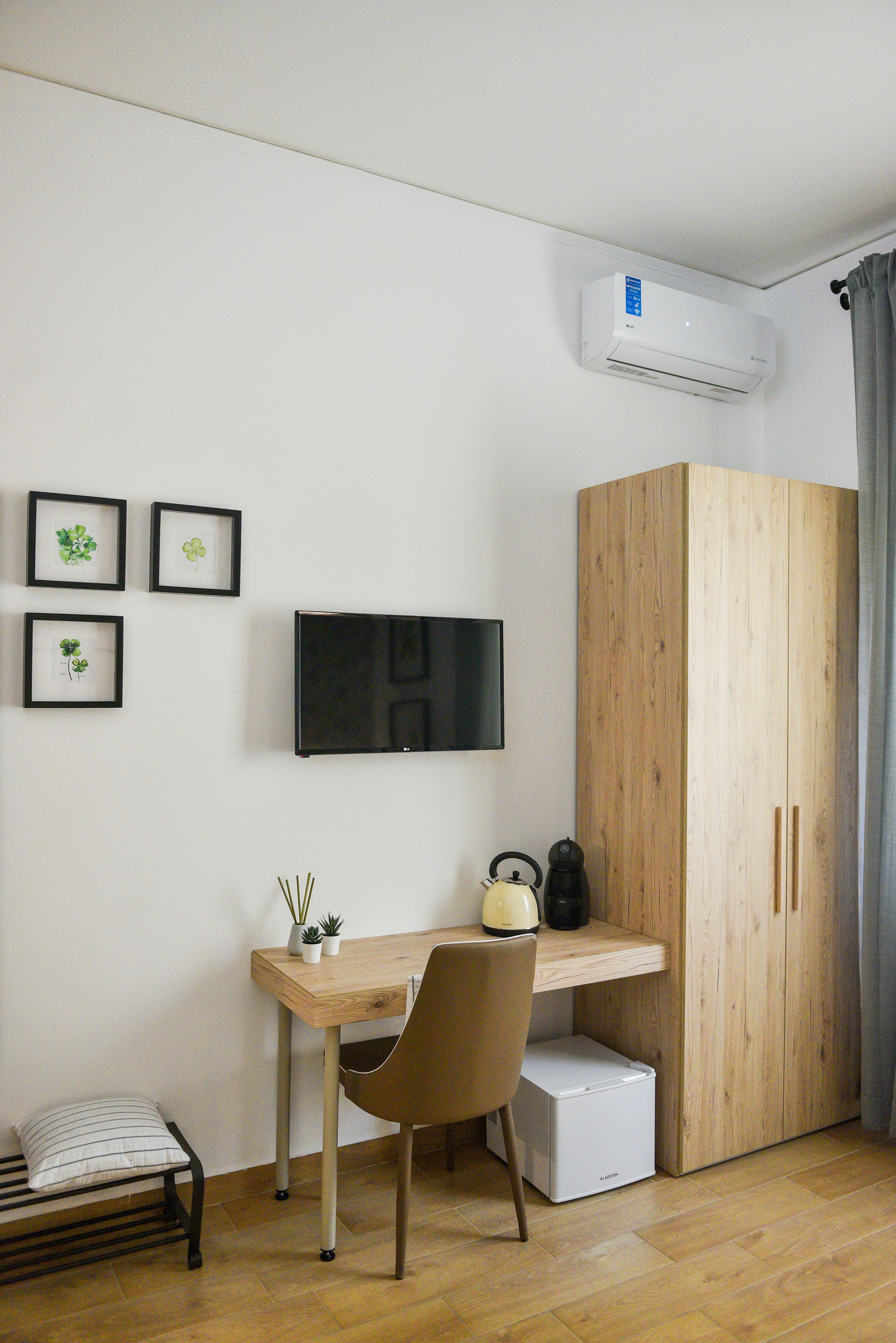 Standard Double Room | Room amenity