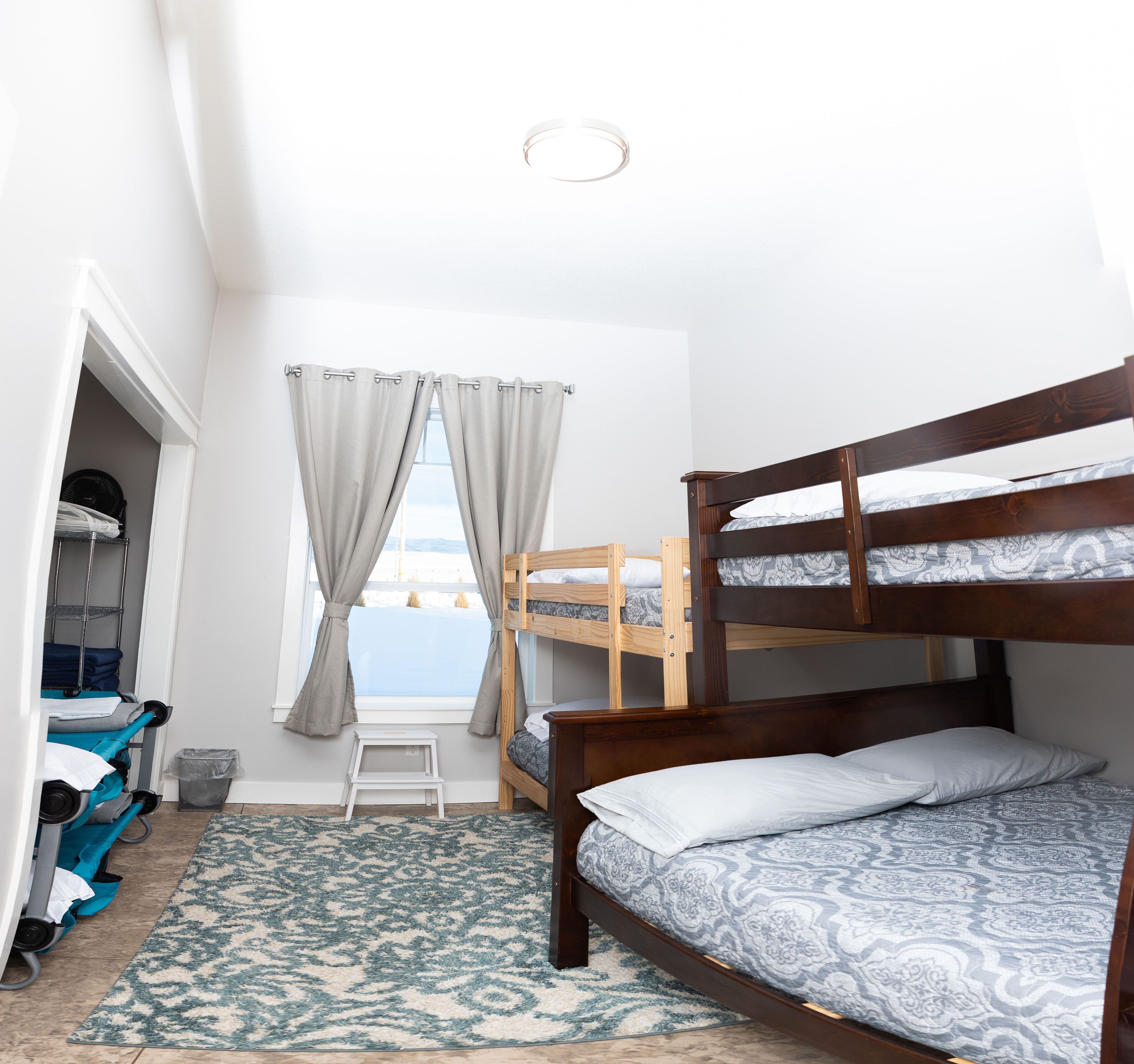 4 bedrooms, iron/ironing board, travel cot, WiFi