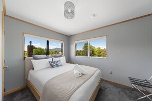 5 camere, ferro/asse da stiro, Wi-Fi, lenzuola