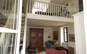 4 chambres, fer et planche Ă repasser, Wi-Fi, draps fournis