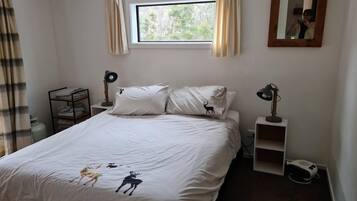 2 chambres, lit parapluie, Wi-Fi gratuit, draps fournis