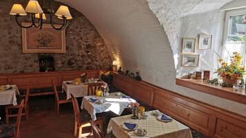 Desayuno buffet incluido todos los días