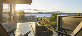 Taupo Escape - Rainbow Point Holiday Home
