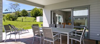 Casa Bella - Kinloch Holiday Home