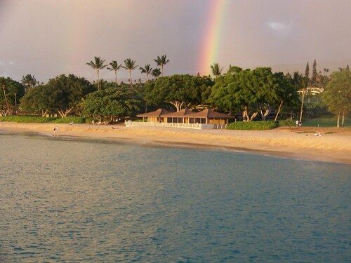   Maui Eldorado Studio, Relax Beach Cabana, Snorkel Black Rock, Walk to Whalers 