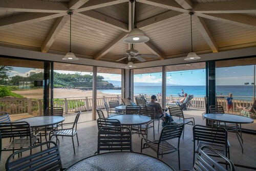 11.-23. Tammikuuta Tropical Maui Eldorado -hotellissa golf- ja rantakabanan kanssa nauttiaksesi!