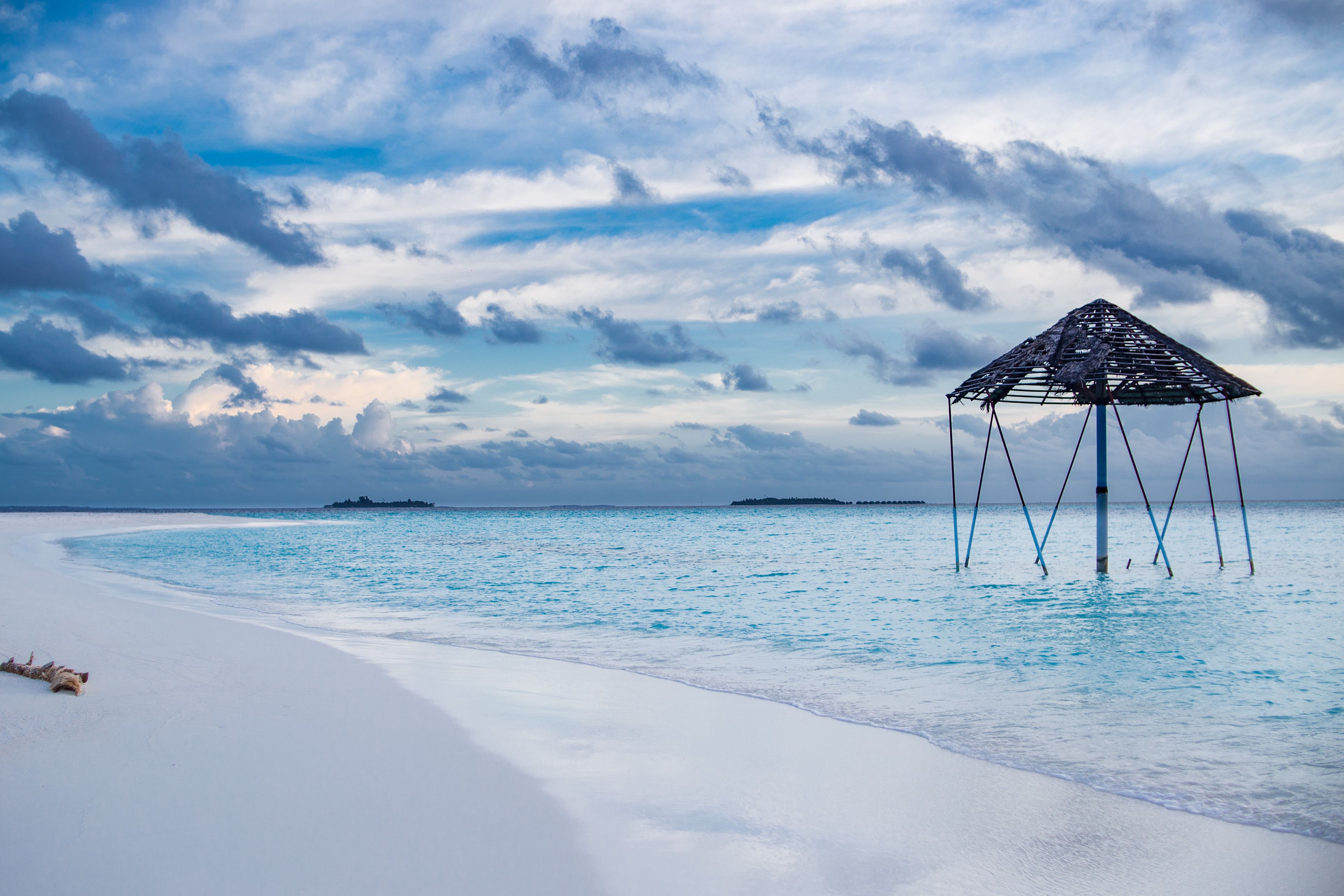 white sand, beach towels