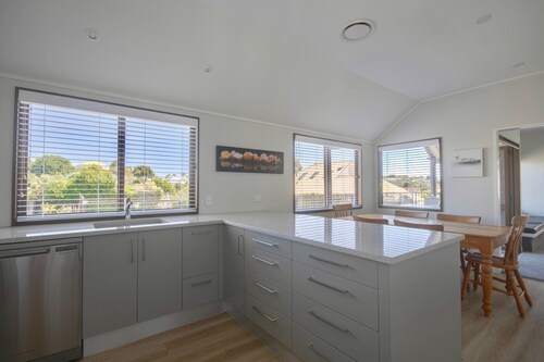 Central City Gem - Napier Holiday Home