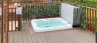 2 bedroom accommodation in Dollar, near Stirling