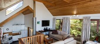 Kanuka House - Kaiteriteri Holiday Home