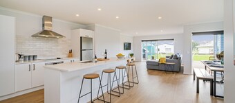 Seascape - Cooks Beach Loma-asunto