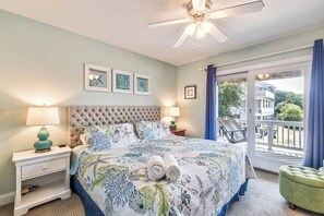 6 camere, Wi-Fi, lenzuola