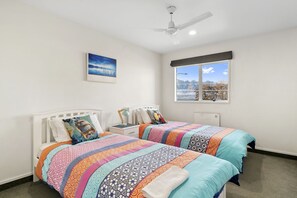 3 bedrooms, iron/ironing board, WiFi