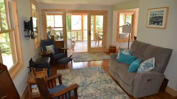 TV connectée, cheminée, Netflix, Hulu