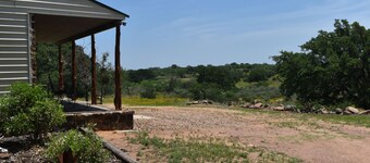 Rustic Loyal Valley Private Guesthouse with Peace & Serenity Views