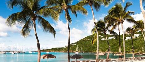 Playa en los alrededores