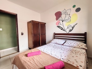 3 habitaciones, wifi gratis y ropa de cama 