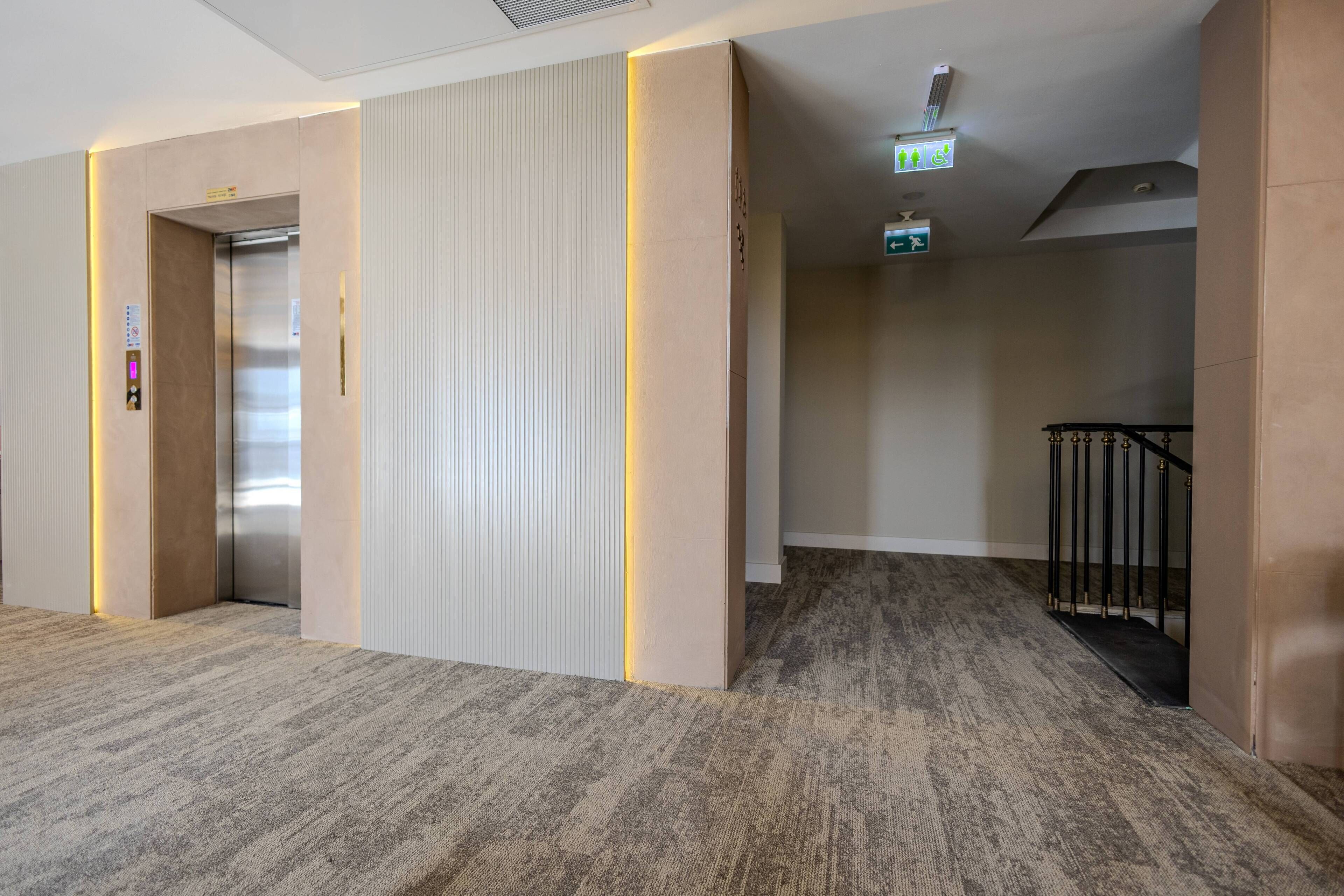Photo - Reo Hotel