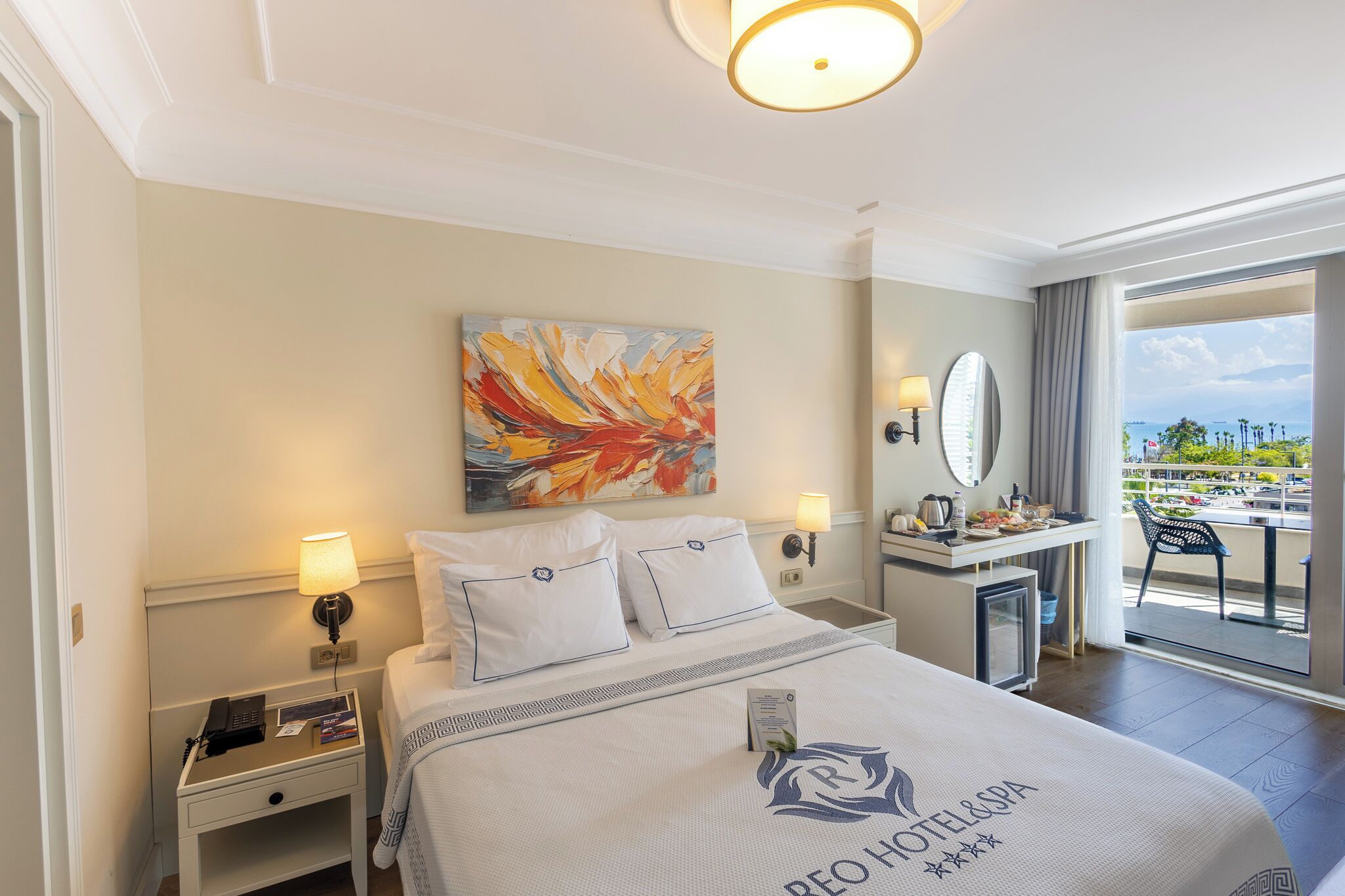 Deluxe Room with Side Sea View