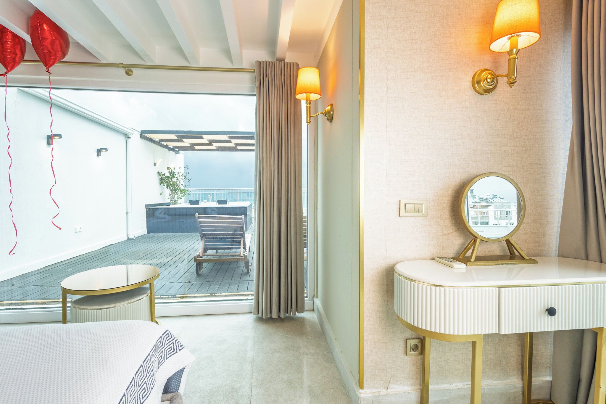 Chambre Junior | Minibar, coffres-forts dans les chambres, bureau