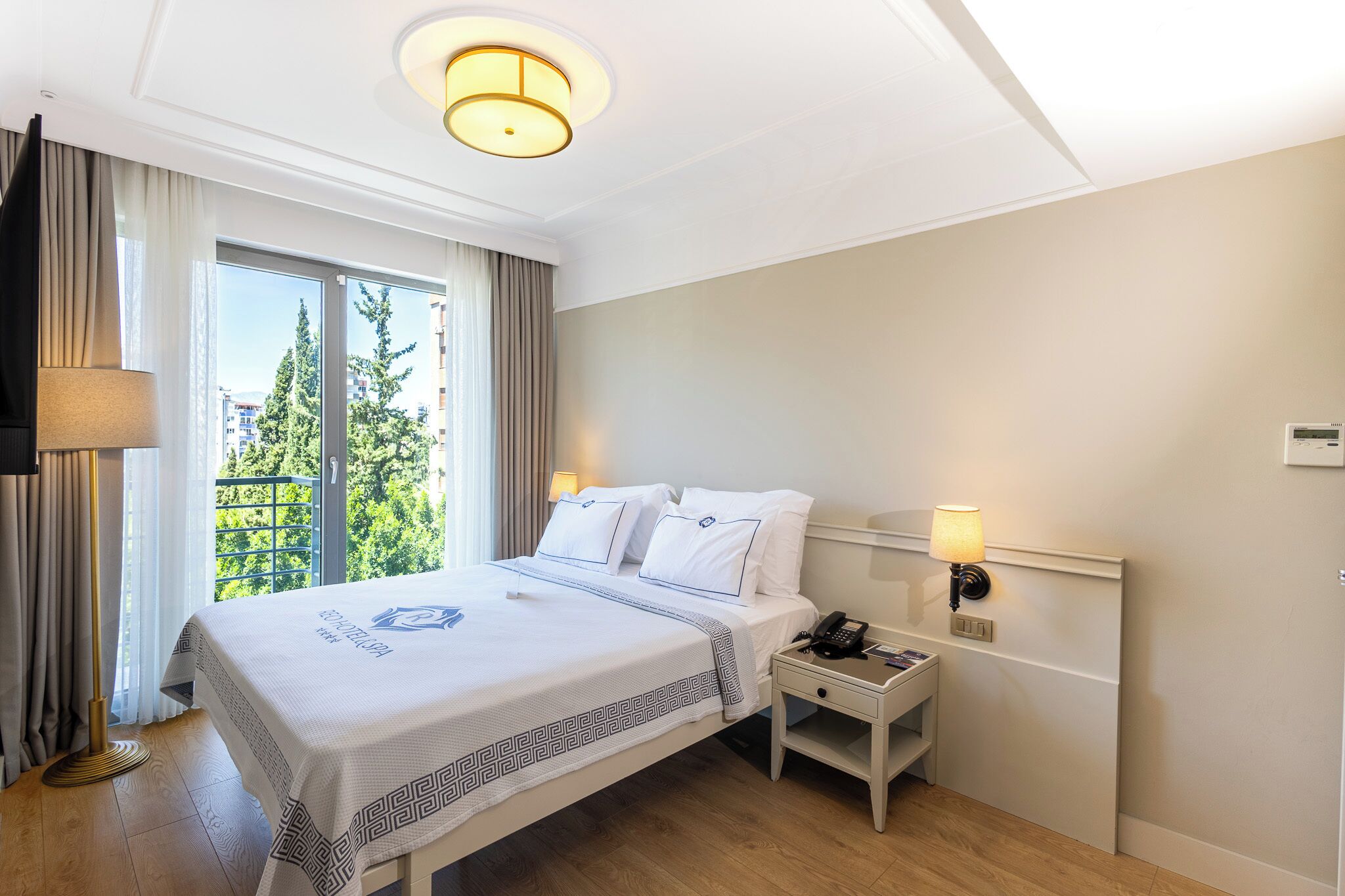 Deluxe Room with Land View