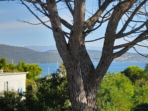 Exterior - Apartment Anna °3 in Krk, near the center, sea view, air conditioner (Krk)