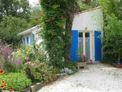 HOUSE PORT DES BARQUES