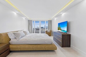 2 bedrooms, desk, iron/ironing board, travel cot