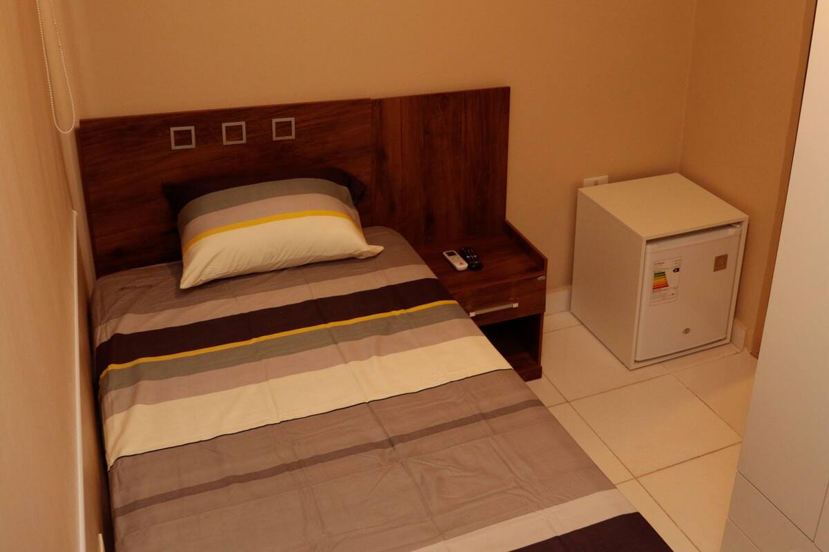 Standard Single Room | Premium bedding, down duvets, pillow-top beds, minibar