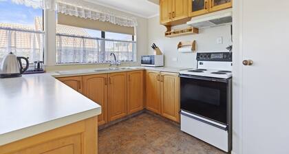 At The Mount - Mt Maunganui Holiday Home