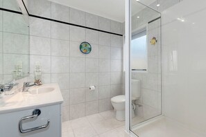 Badewanne, Haartrockner