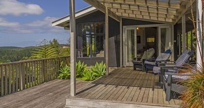 Hahei Hideaway - Hahei Holiday Home