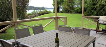 Lake Rotoehu Accommodation - Lake Rotoehu Home