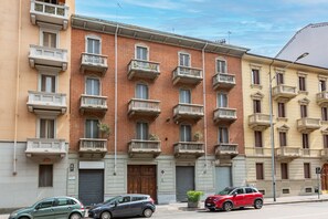 Exterior - Grotta di Rita (Turin)