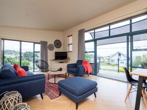Ping pong - Oceans 8 - Mangawhai Heads Holiday Home (Mangawhai Heads)