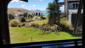 Unclassified image, 2 of 26, button - Lakeview Cottage (Lake Tekapo)