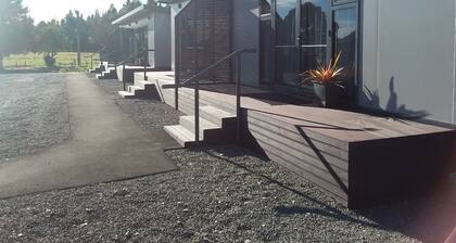 Pine Lake View Lodge