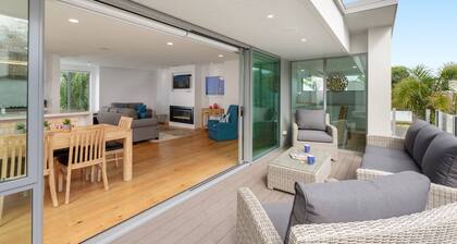 Modern Muricata - Enjoy Beach, Surf & Sun