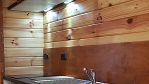 Interior - Sunset Chalet (Lake Tekapo)
