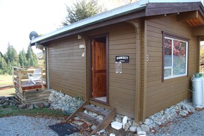 Front of property - Sunset Chalet (Lake Tekapo)