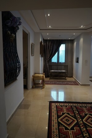 Villa, Garden View | Living area | 44-inch LCD TV with satellite channels, TV - Dar Monia (La Marsa)