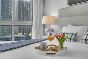 2 chambres, fer et planche à repasser, lit parapluie, Wi-Fi gratuit