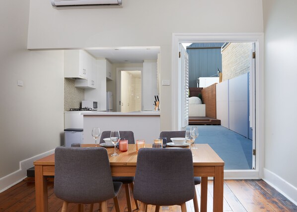 豪華獨棟房屋, 1 間臥室 | 房內用餐區