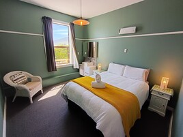 Ropa de cama de alta calidad, wifi gratis y ropa de cama 