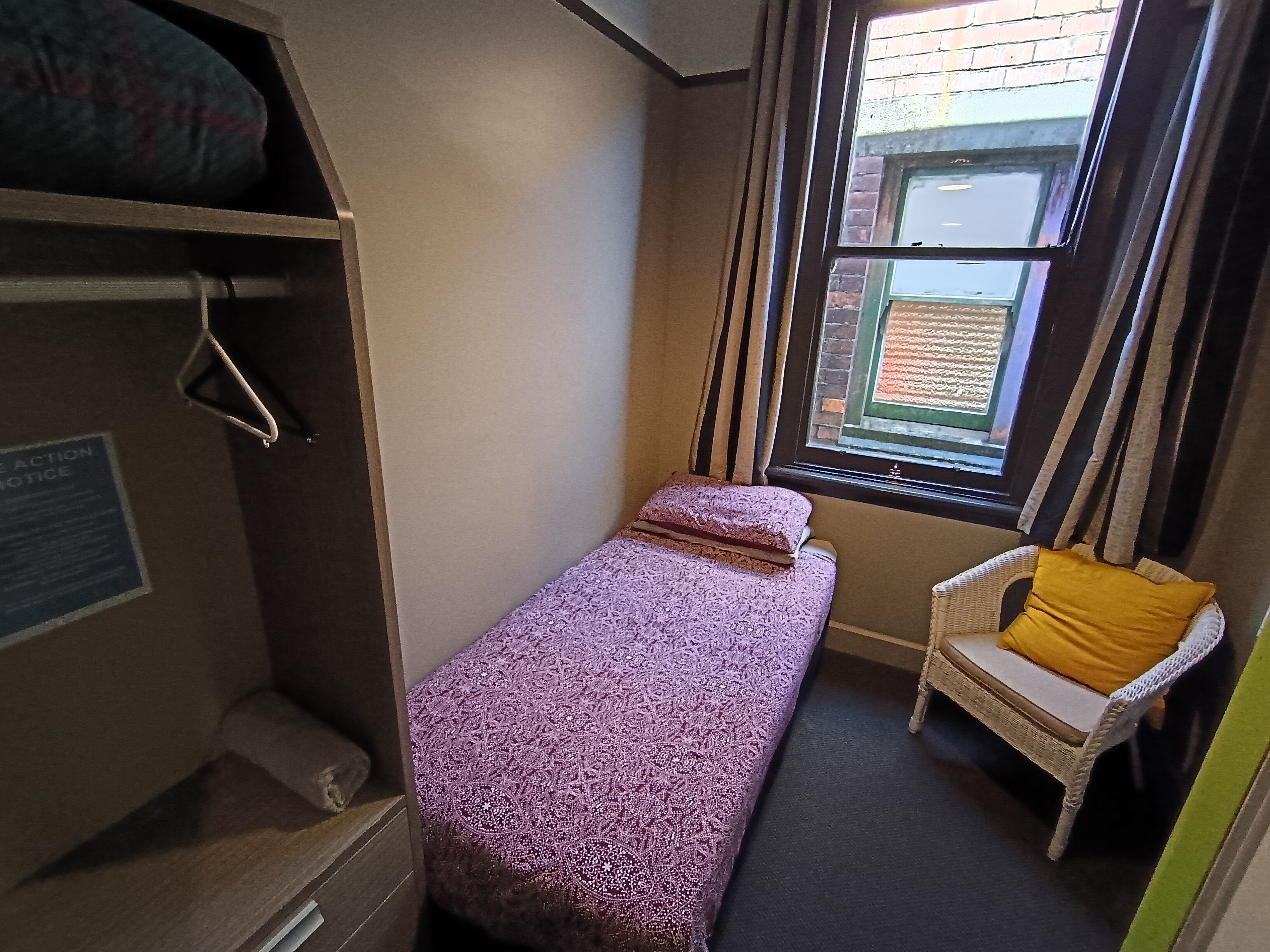 Yhden hengen huone, jaettu kylpyhuone | Ylelliset vuodevaatteet, ilmainen Wi-Fi, vuodevaatteet