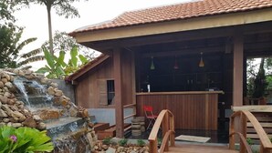 Property grounds - Arun Rass Guesthouse (Kep)
