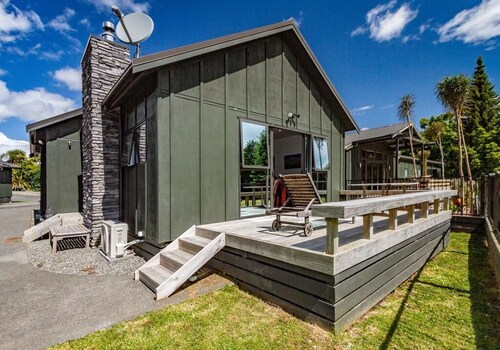 Ultimate Luxury on Tiffany place 